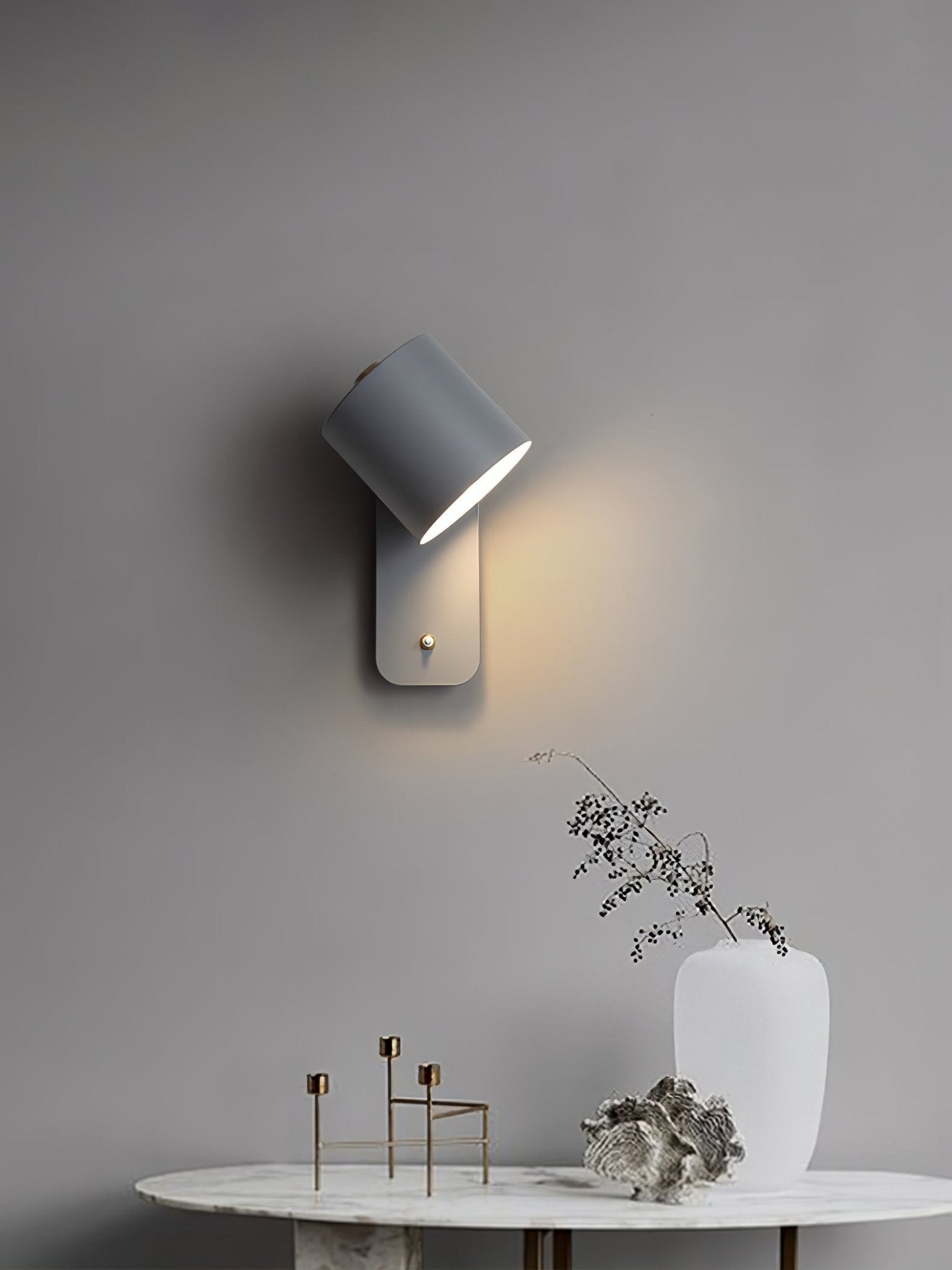 Aurelia Wall Light With Curved Silhouette And Ambient Glow | Lersk
