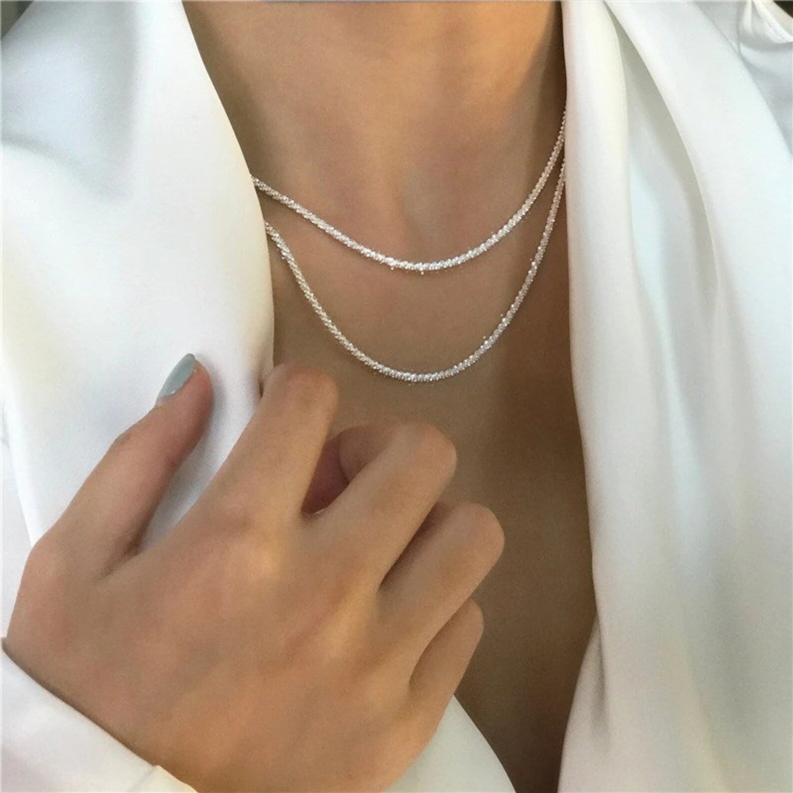 Sada náhrdelníků Lyssara Silver Starlight s jemnými minimalistickými přívěsky | Lersk