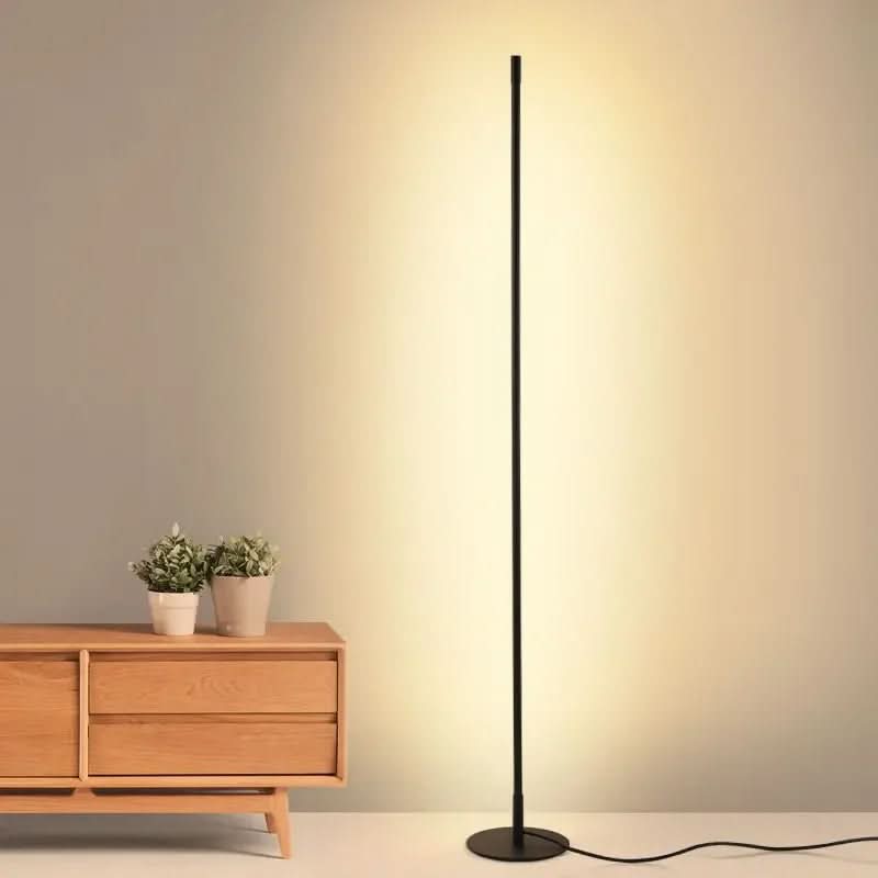 Moderne dæmpbar gulvlampe med blød LED stemningsbelysning til opholdsrum | Lersk