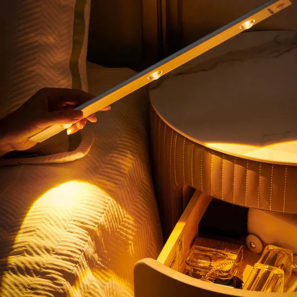 NovaBeam bezdrátová LED lampa s pohybovým senzorem | Lersk