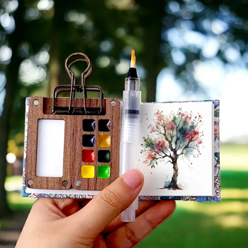 Portable Watercolor Paint Box Set With 24 Colors For Artists On The Go While Traveling | Lersk
