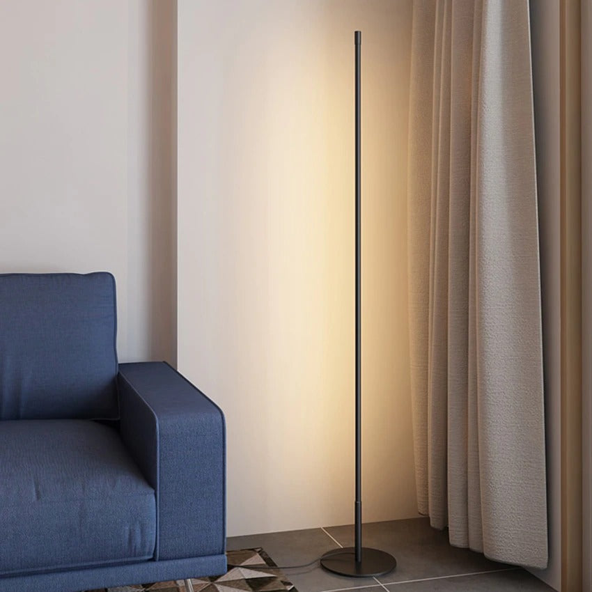 Lampada da terra Dahl moderna a LED stile minimalista per ambienti accoglienti | Lersk