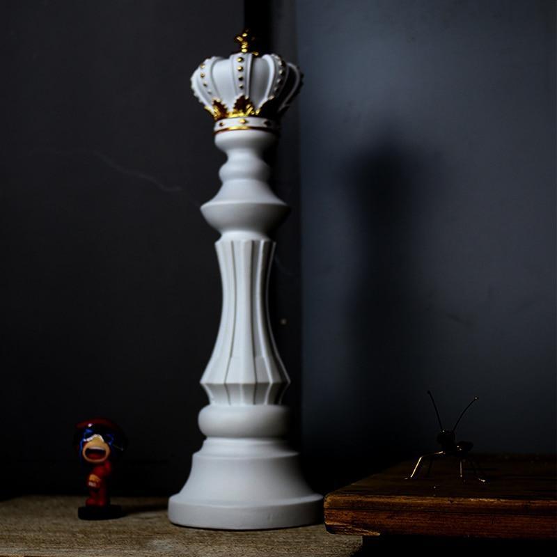 Kansai Chess Piece Decor Elegant Resin Centerpiece For Home | Lersk