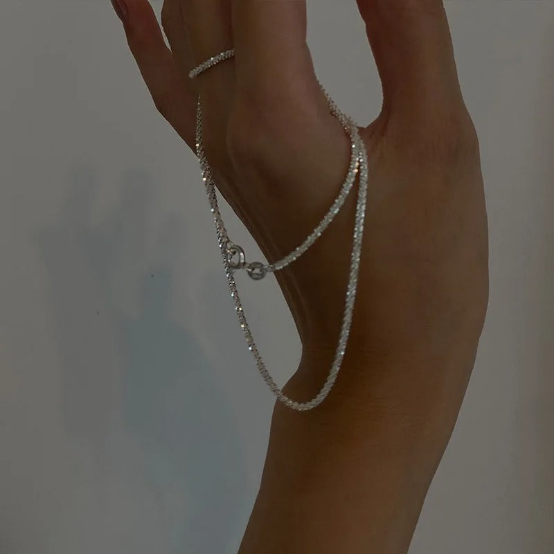 StellarSilk Silver Necklace Set With Minimalist Star Pendant For Day And Evening | Lersk