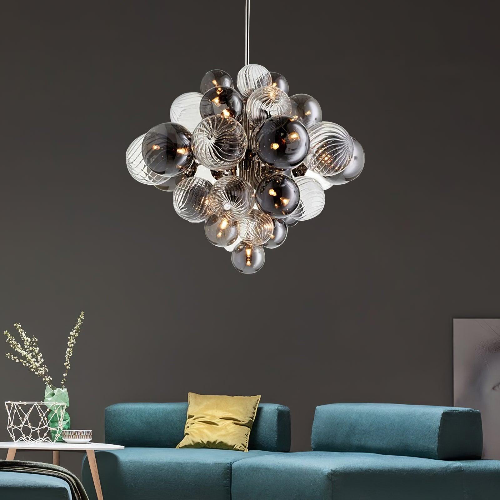 Lampadario Aurelian Arc con struttura in metallo elegante per un bagliore moderno | Lersk