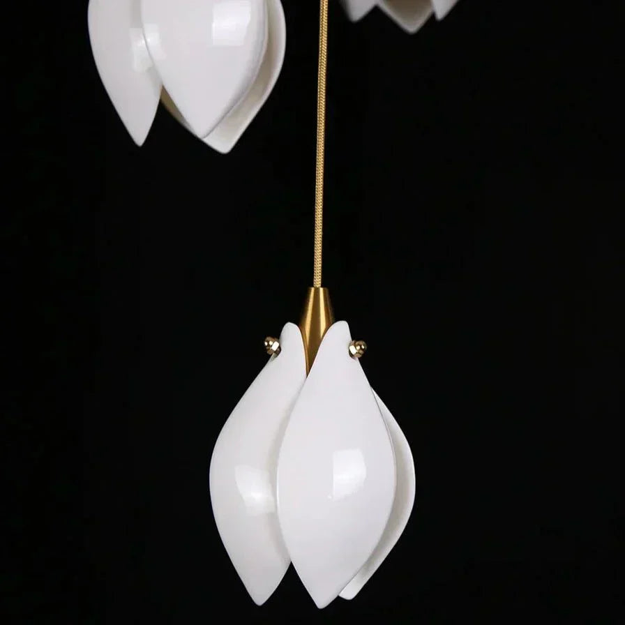 Lampadario floreale in ceramica NovaFlora per case moderne | Lersk