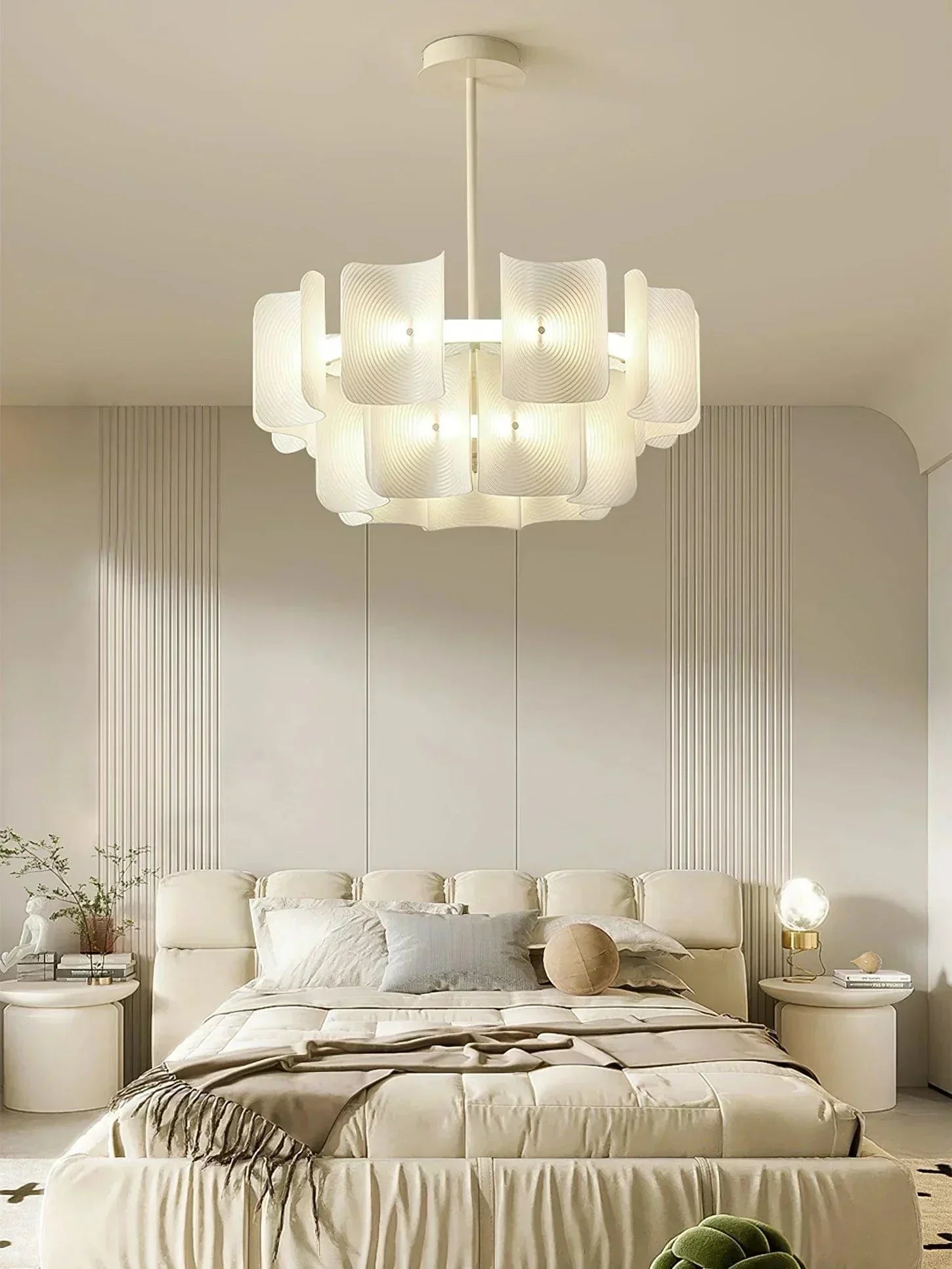 Calista Chandelier | Lersk