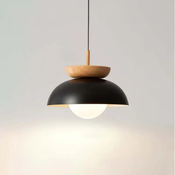 Lampada a sospensione nordica AsteriNord metà legno per spazi moderni | Lersk