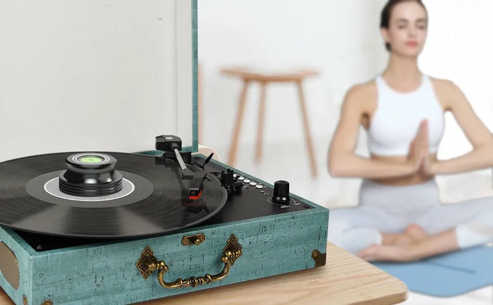 Vinyl Record Weight Stabilizer Clamp with Bubble Level and Soft Base Pad for LP Turntables | Lersk