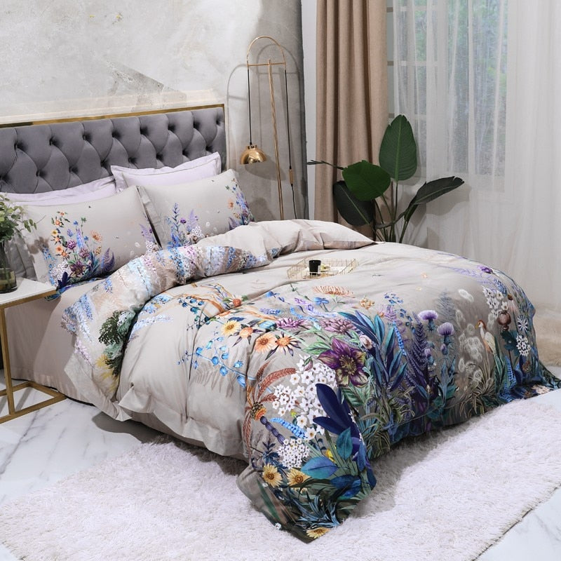 Aurelia Egyptian Cotton Bedding Set With Floral Print | Lersk