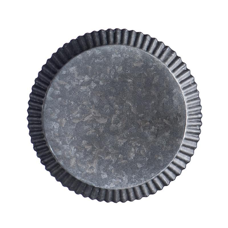 Aquila Rustic Handcrafted Vintage Metal Tray For Food | Lersk