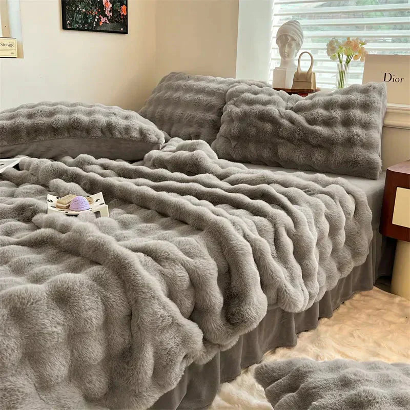 Couverture Bubble Cuddle en peluche ultra douce en fausse fourrure pour des nuits confortables | Lersk