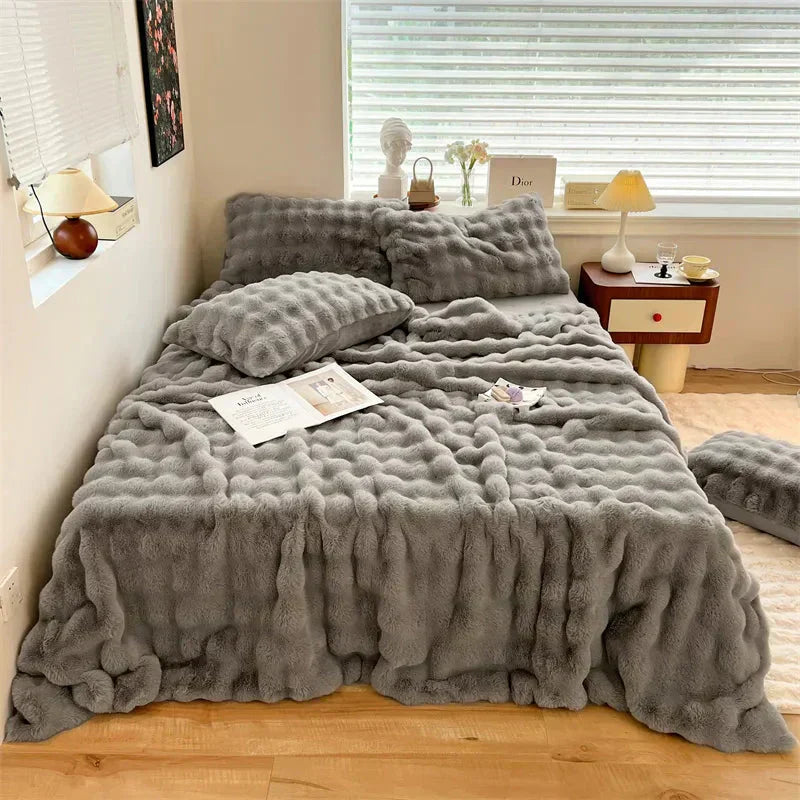Couverture Bubble Cuddle en peluche ultra douce en fausse fourrure pour des nuits confortables | Lersk