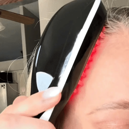 LumaRevive | 4-in-1 Red Light Hair and Scalp Therapy Brush