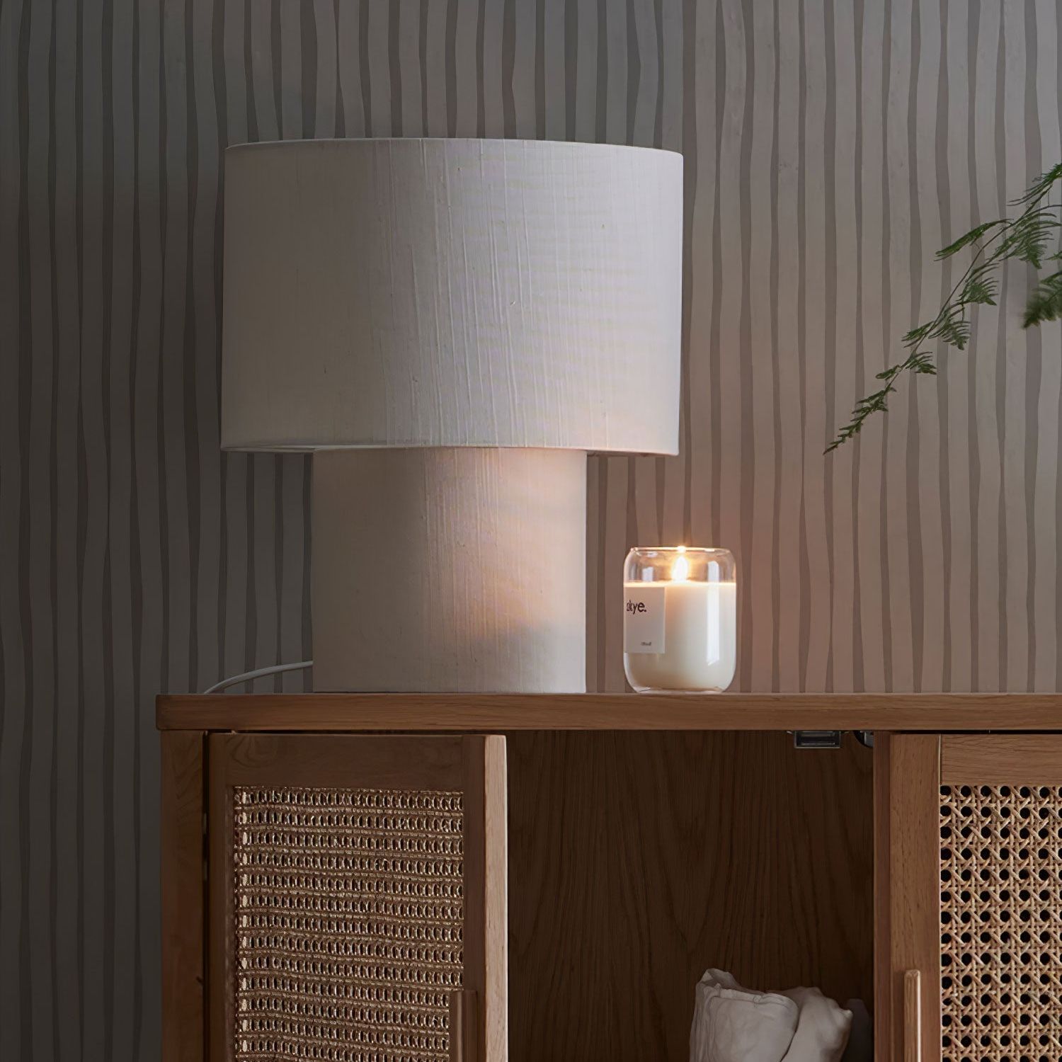 Aurelia Glow bordlampe med blødt, varmt stemningslys | Lersk