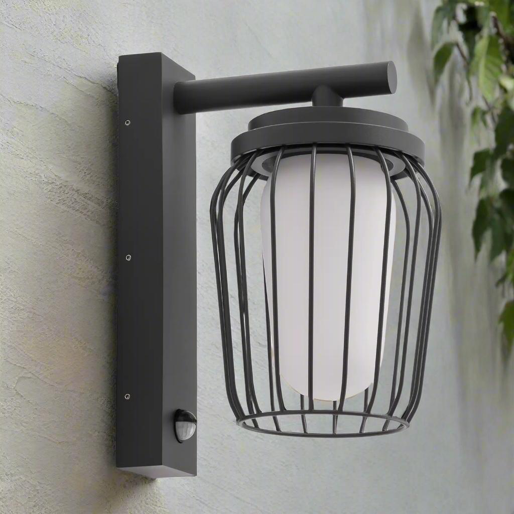 NexaLux Outdoor Aluminum Wall Light With Motion Sensor | Lersk