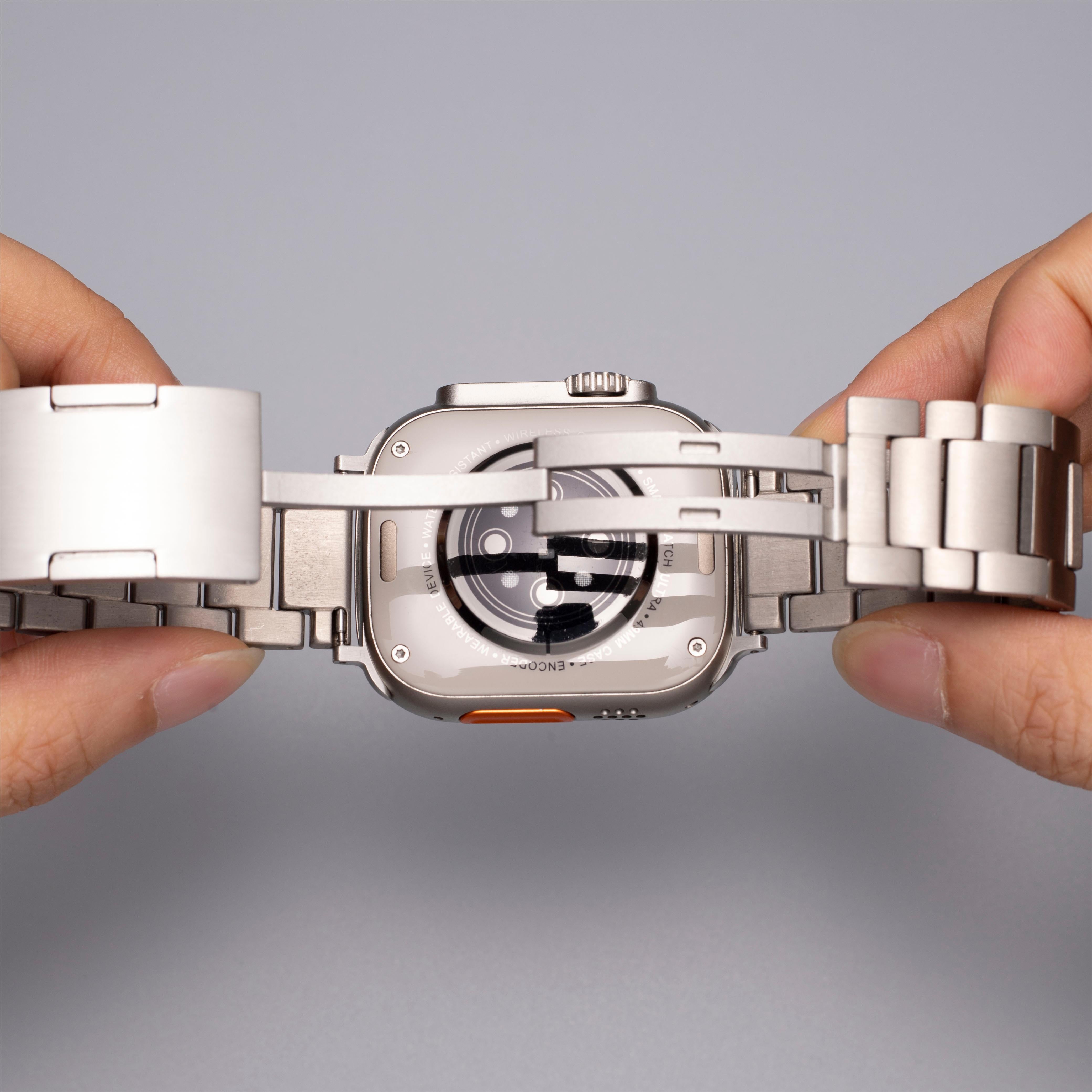 Aldren Titanium Watch Band Compatible With Apple Watch | Lersk