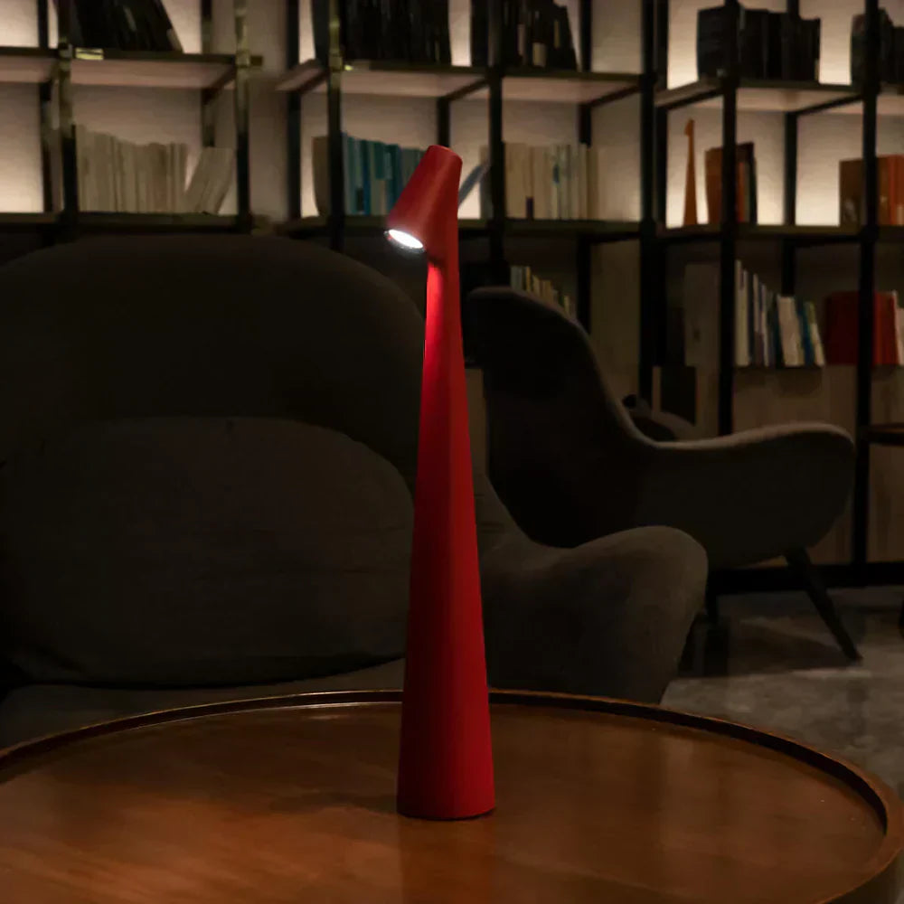 LumaNord kabellose LED-Tischlampe zum Lesen und Essen | Lersk