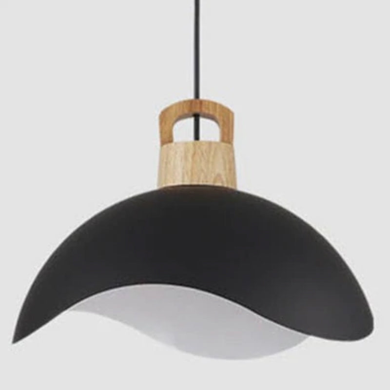 Noctara Vintage Pendant Light in Black Matte Metal | Lersk