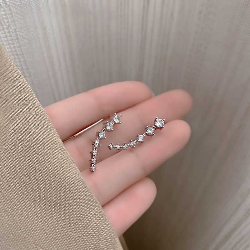 Lunara Seven Star Diamond Earrings | Lersk