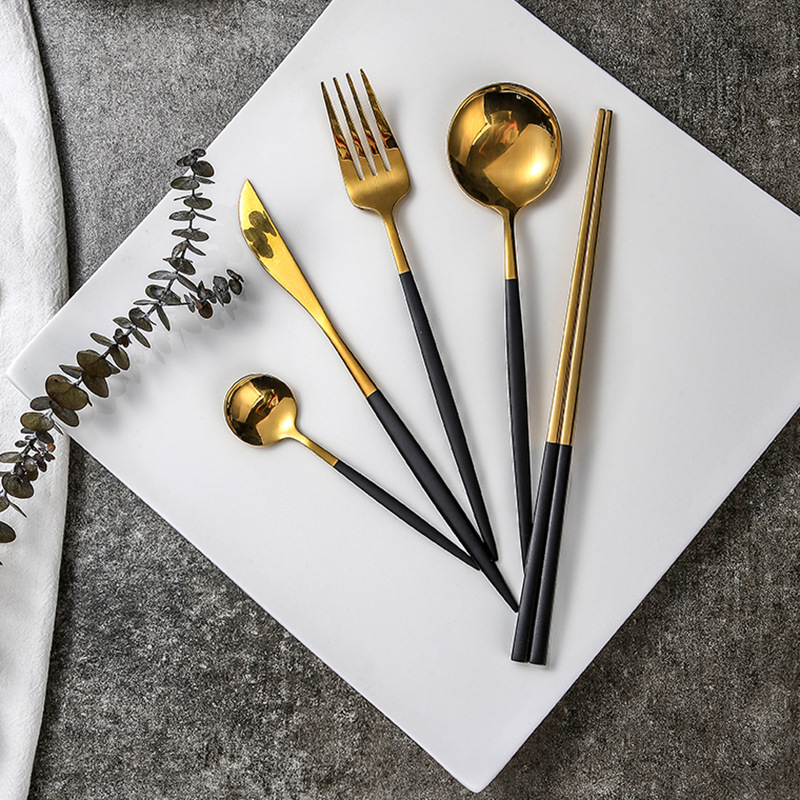 Modern Stainless Steel Cutlery Set for Everyday Dining | Lersk