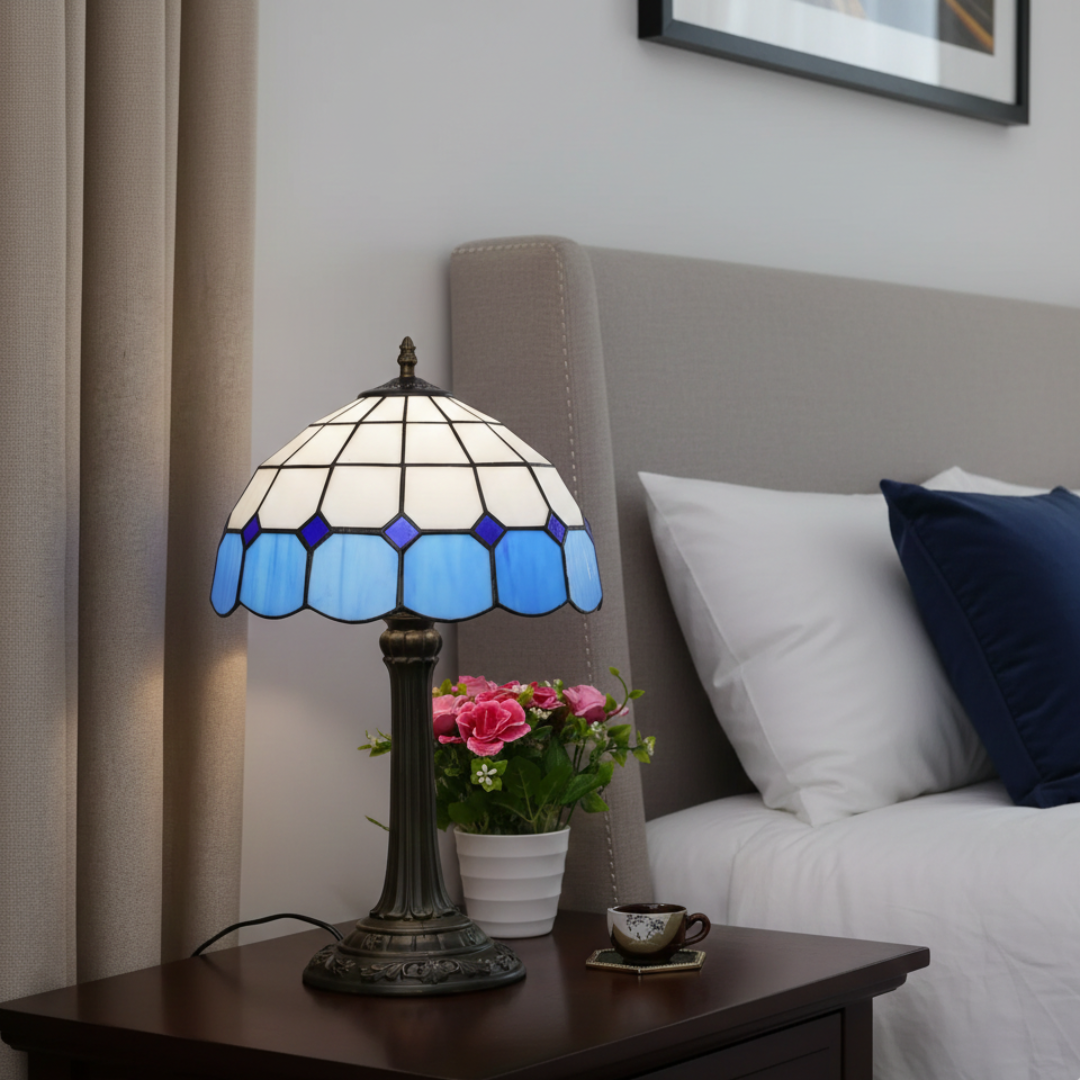 Lampada da tavolo vintage in vetro colorato per illuminazione elegante della casa | Lersk