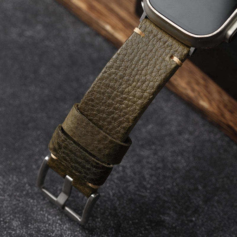 Moss Green Pebbled Leather Band for Apple Watch | Lersk