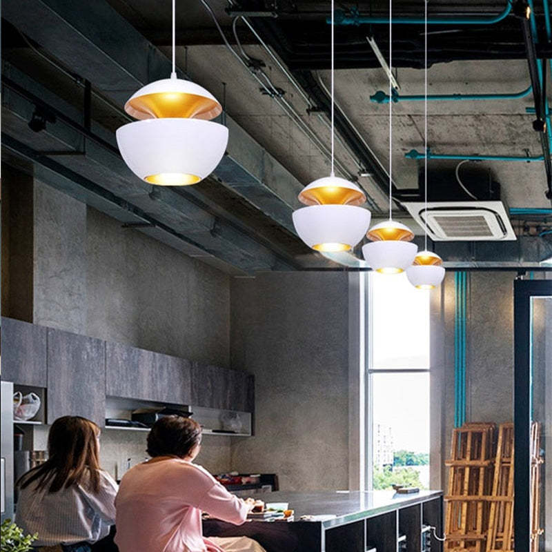 Lampada a sospensione LED Nazifa Modene Design senza tempo in bianco e nero per soggiorni | Lersk