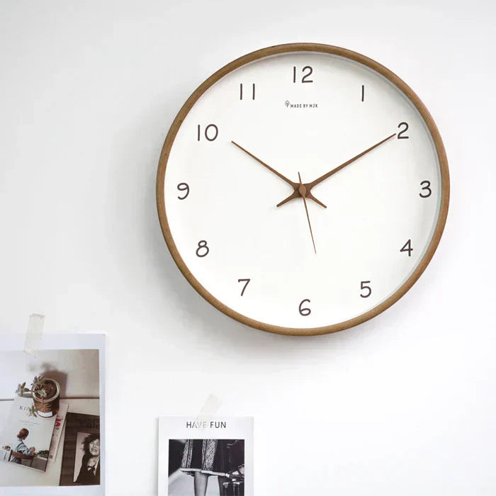 Luxwood Wanduhr Massivholz Analog mit Silent Movement | Lersk
