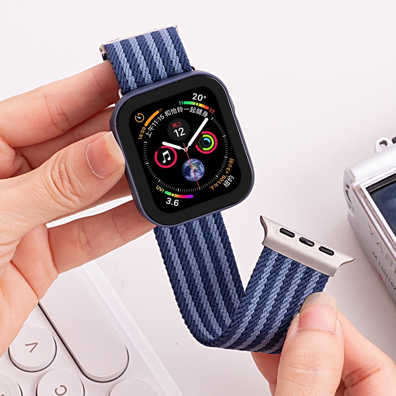 Averra Braided Nylon Band for Apple Watch | Lersk