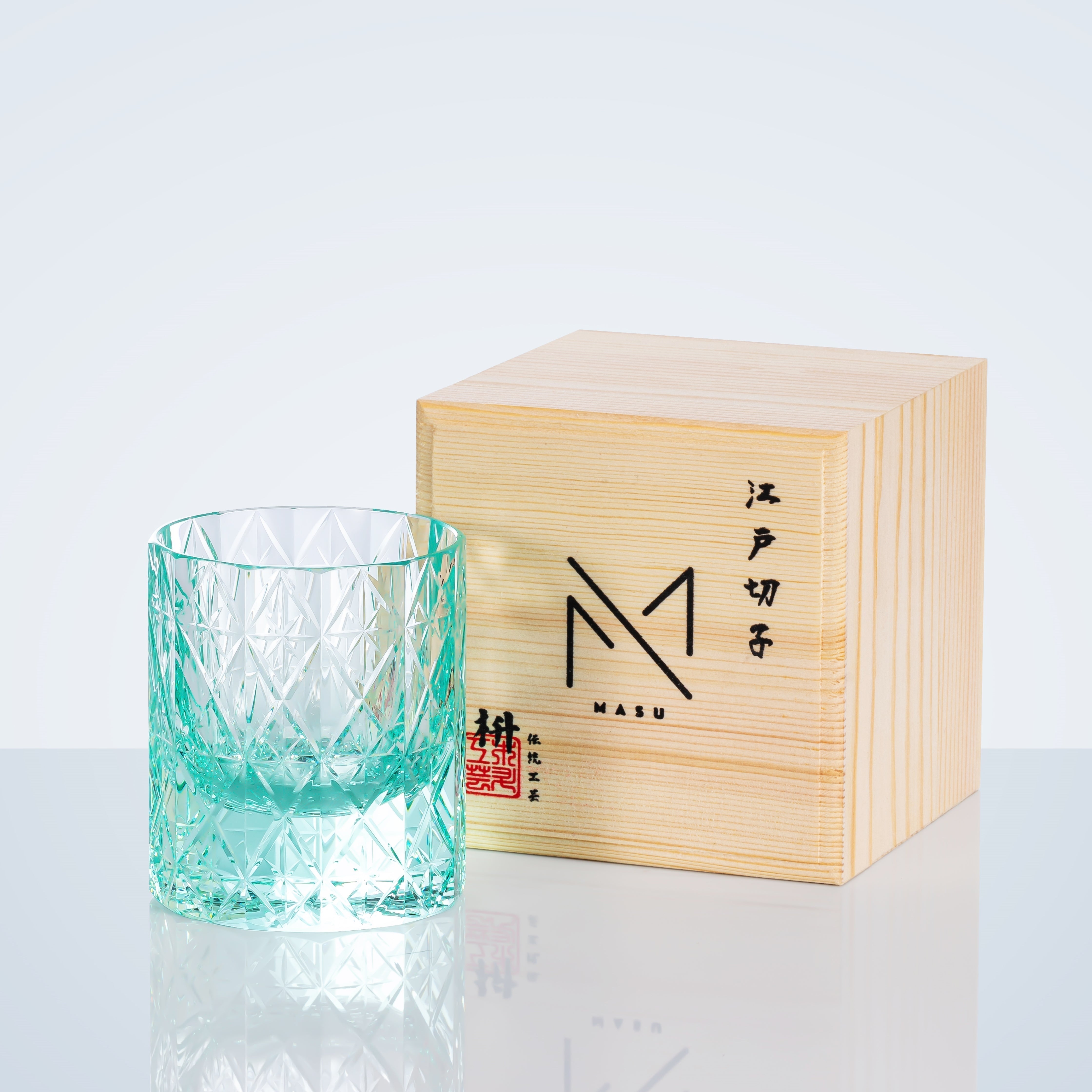 Hoshira | Ručně vyráběná nebeská whisky sklenice v dřevěné krabičce | Lersk
