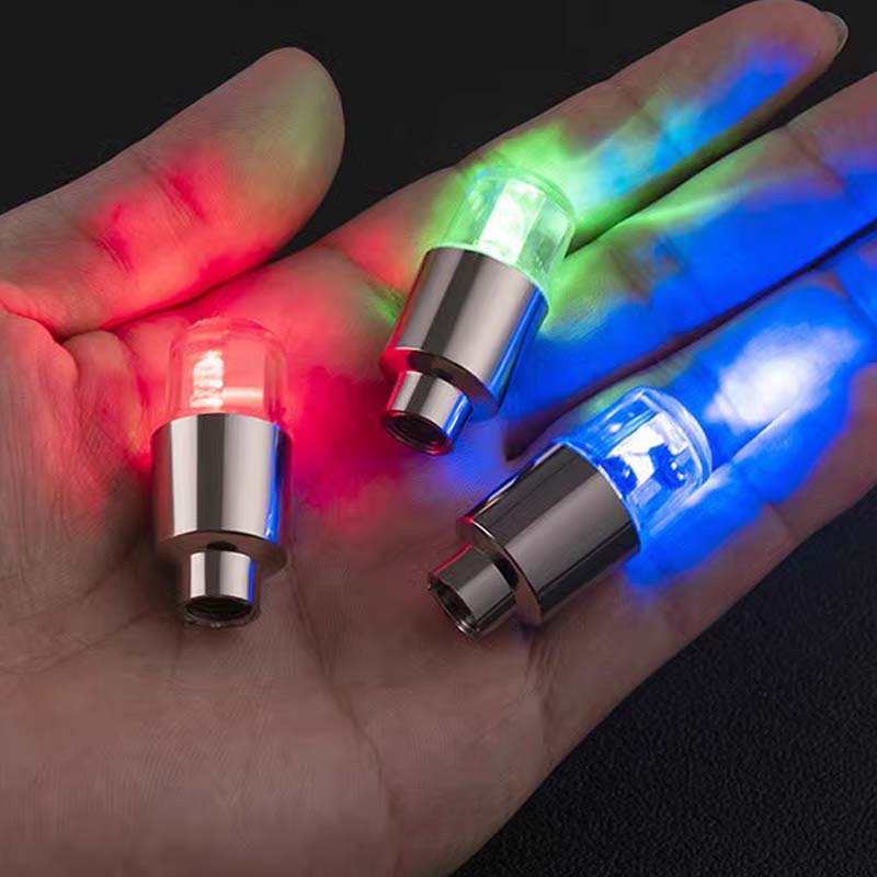 أغطية صمامات الإطارات LED للسيارات والدراجات النارية والدراجات مع أغطية صمامات عجلات LED لجميع العجلات | Lersk