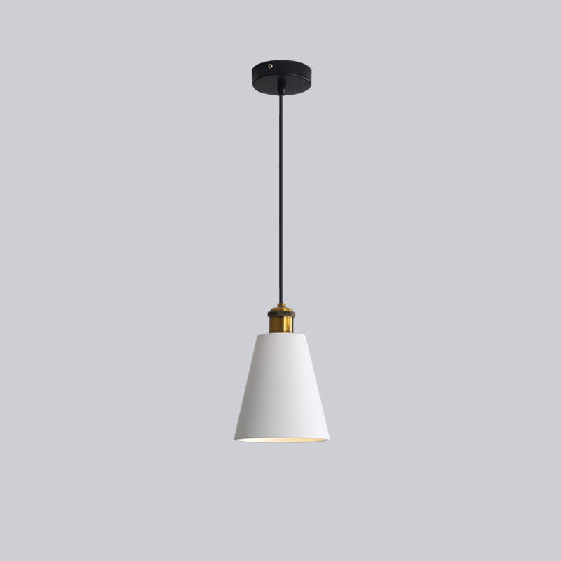 LumaForge Lampadario Moderno in Metallo e Resina per Soggiorni | Lersk
