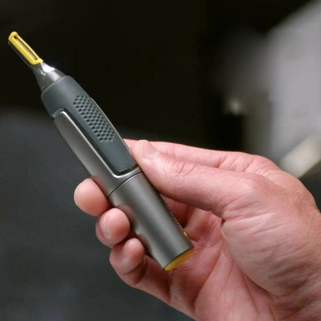 PrecisionEdge ansiktstrimmer med LED-lys og ergonomisk design for presis grooming | Lersk