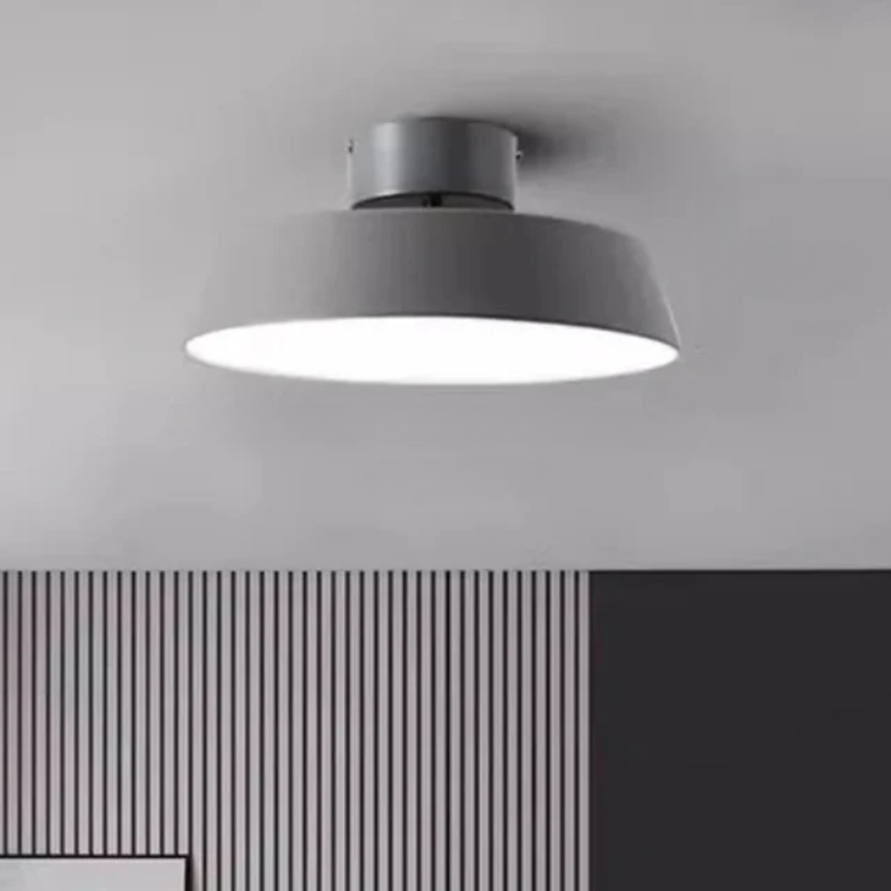 NovaLum Adjustable LED Ceiling Lamp for Bright Spaces | Lersk