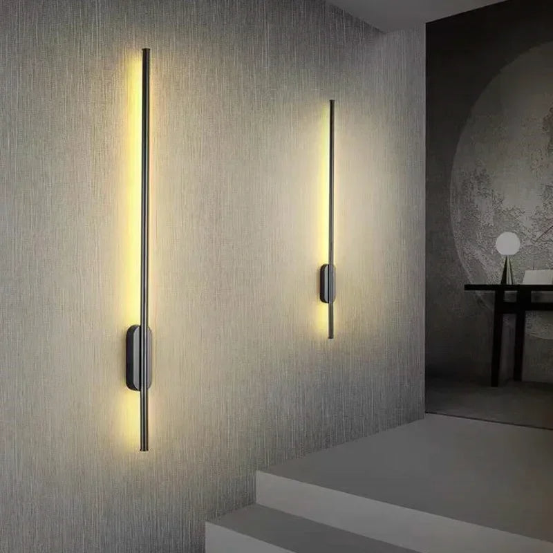 Linelux LED-Wandlampe mit Auf- und Abwärtsbeleuchtung für moderne Häuser | Lersk
