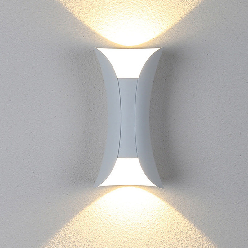 Arcora Curve Outdoor Wall Light LED IP65 Hardwired | Lersk