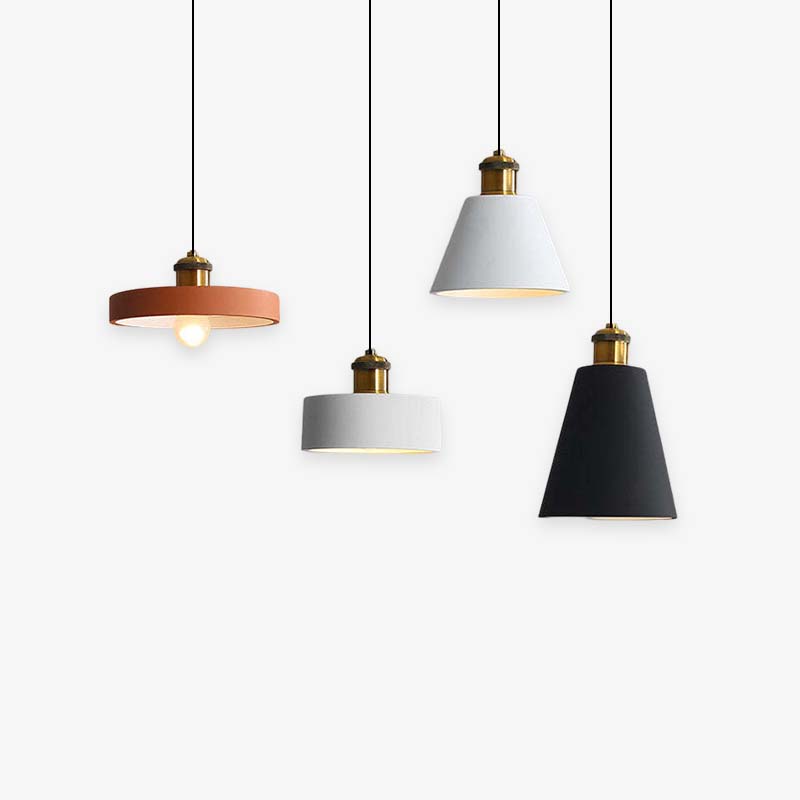 LumaForge Lampadario Moderno in Metallo e Resina per Soggiorni | Lersk