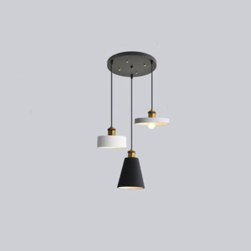 LumaForge Lampadario Moderno in Metallo e Resina per Soggiorni | Lersk