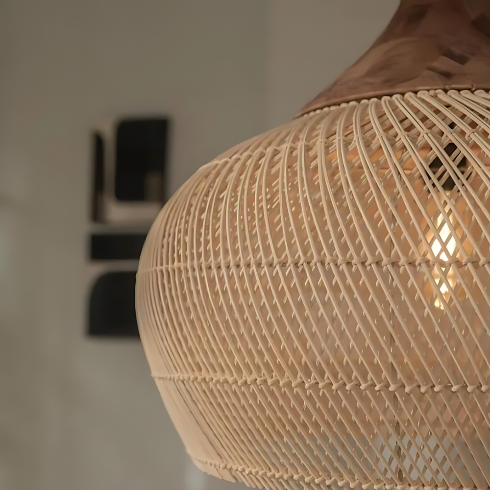 Lampe Plafonnier Kevara en Rotin Tressé à la Main, Suspension Bohème avec Abat-jour Naturel | Lersk