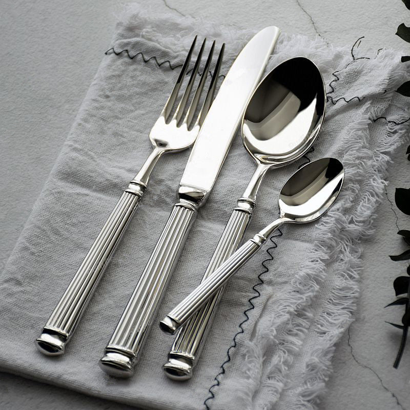 Calista | 18/10 Stainless Cutlery Set With Mirror Finish | Lersk