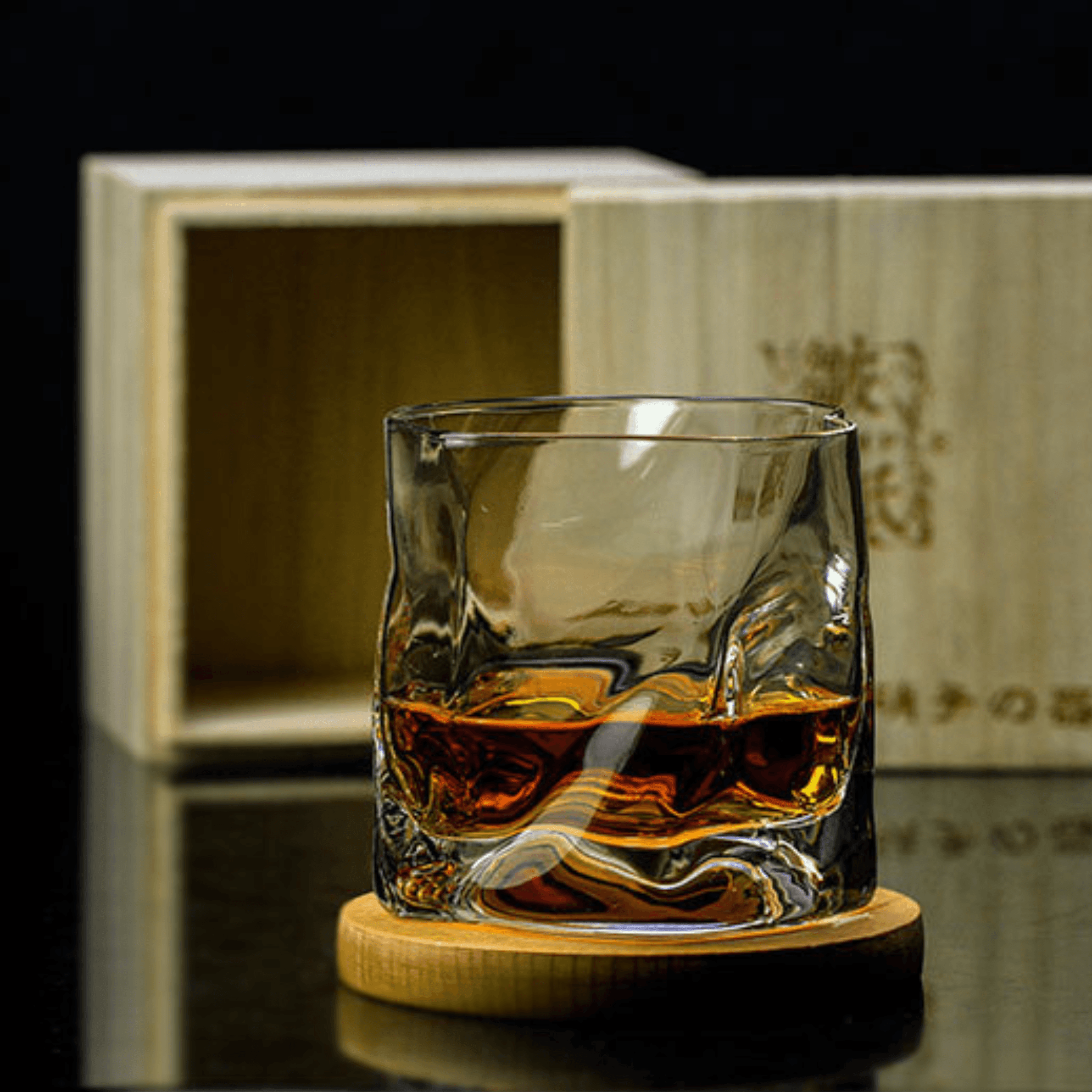 Kairo Glassworks Edo Kiriko Crumple Whisky Glass Artisan | Lersk
