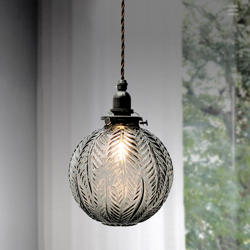 Veridia Heritage Colonial Pendant Lamp With Globe Shade | Lersk