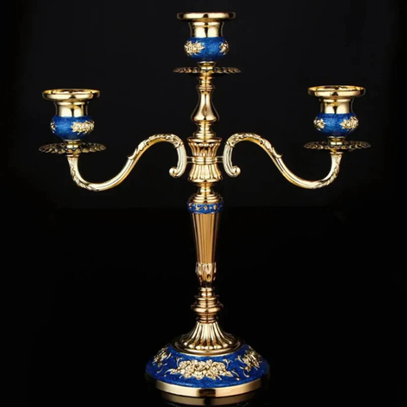 GildedNocturne Kerzenleuchter Eleganter Zeitloser Kerzenhalter für Klassische Wohnkultur und Kaminsimse | Lersk
