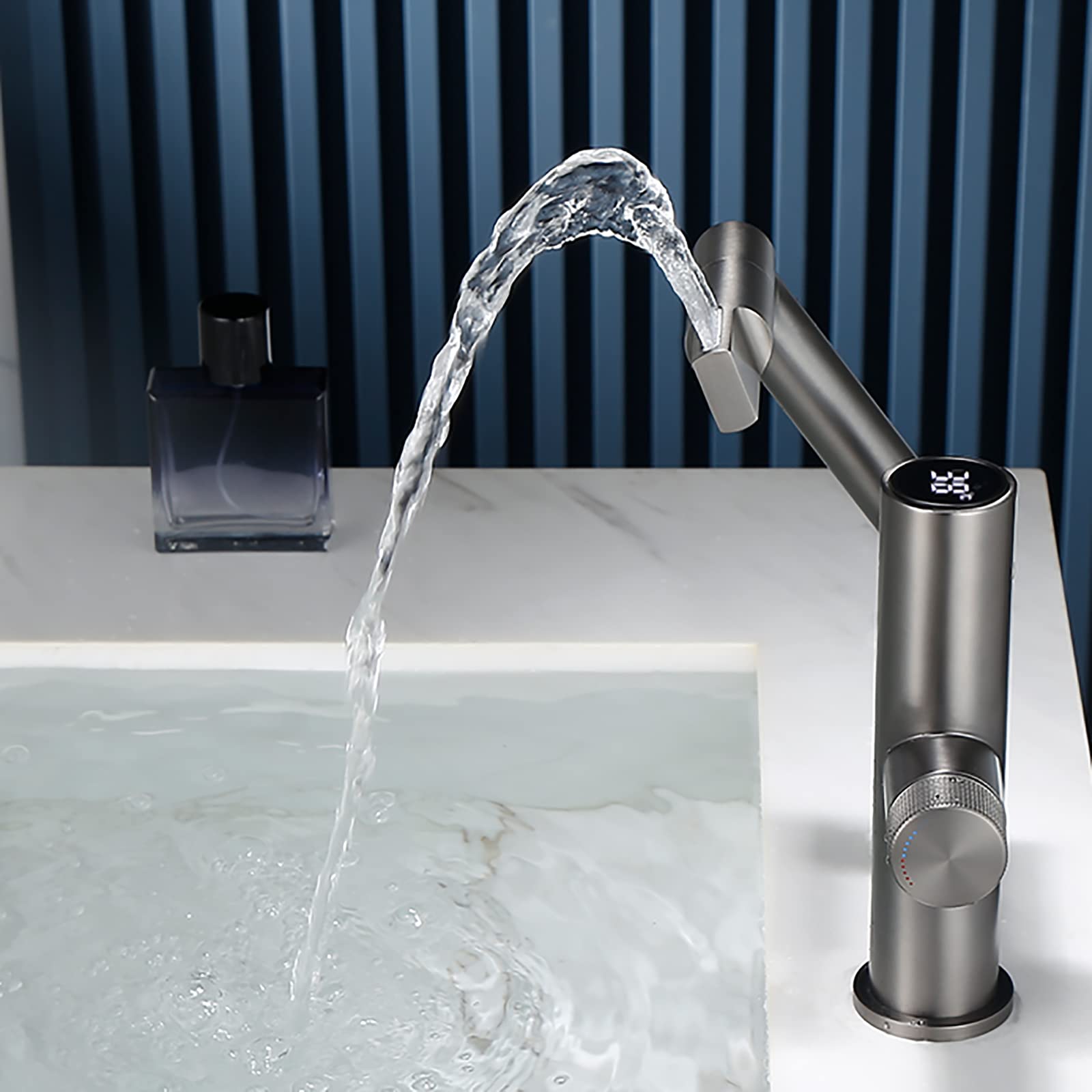 Nerova | Smart Single-Hole Bathroom Faucet with Temperature Readout | Lersk