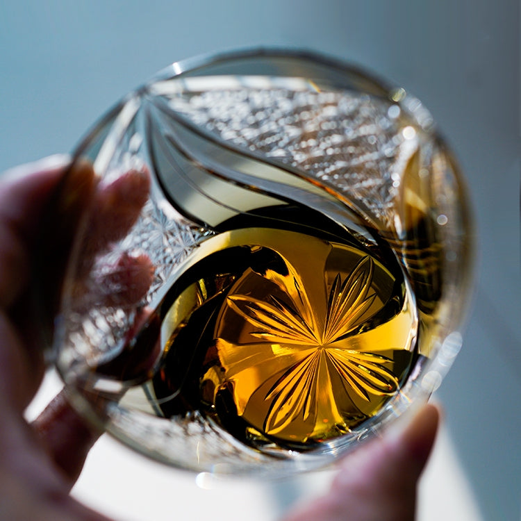 Kireno | Handcrafted Inkstone Flame Whisky Glass in Wooden Box | Lersk
