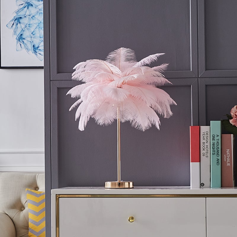 Nyra Glow Gilded Feather Art Deco Gold Lux Table Lamp | Lersk