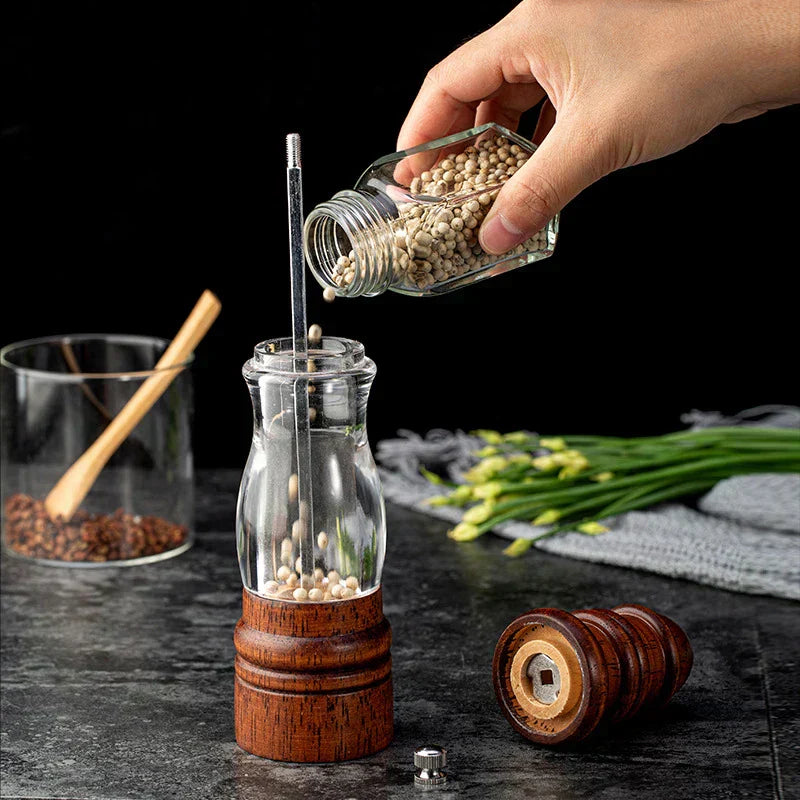 Salt and Pepper Mills in Solid Wood | Lersk