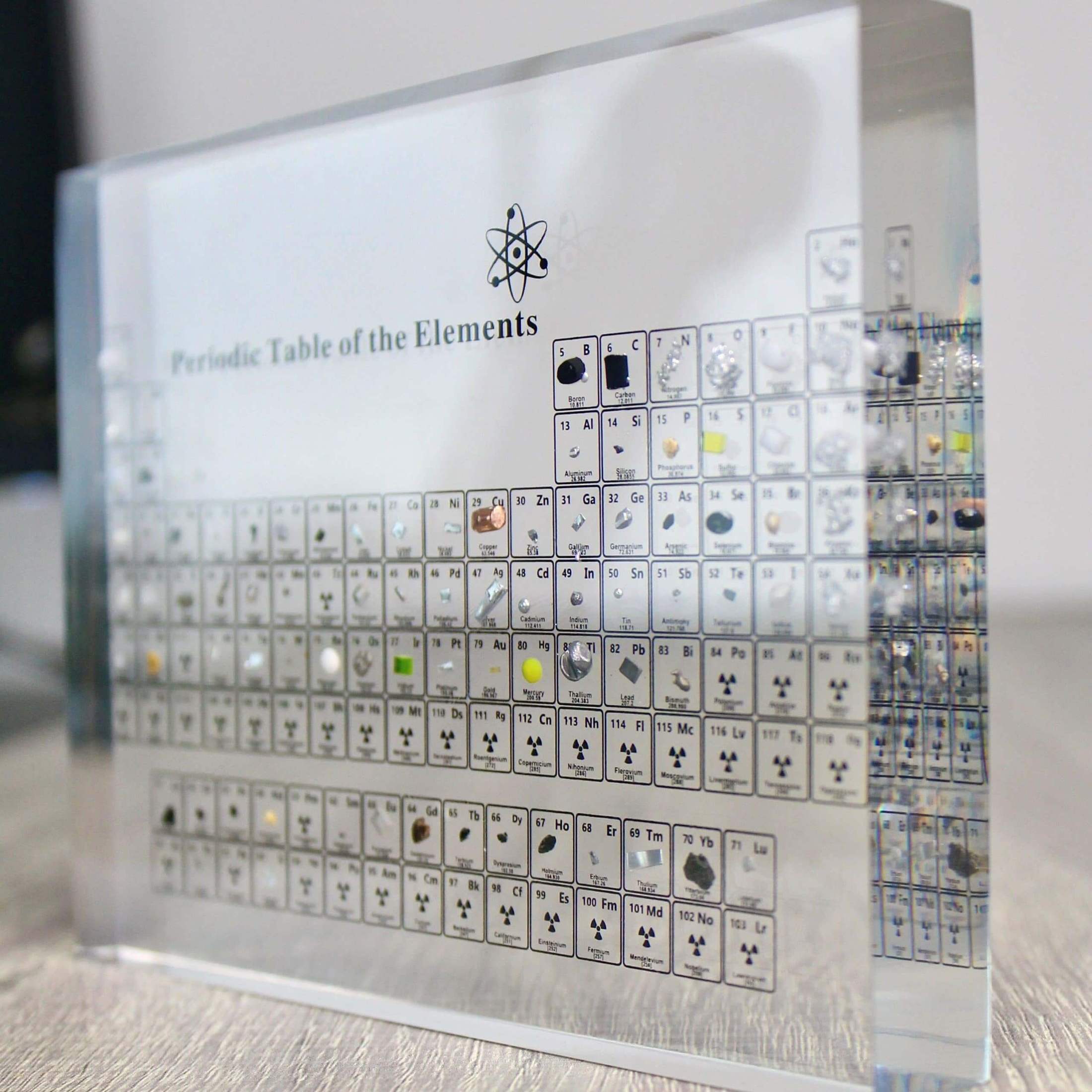 AtomVault Bildung Periodensystem Anzeige mit echten Elementen Premium Glas Wissenschaftsdekoration | Lersk