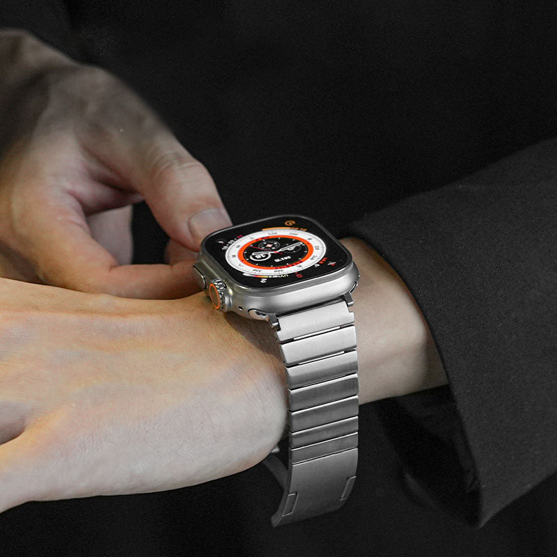 Arion 2.0 Titanium Band for Apple Watch | Lersk